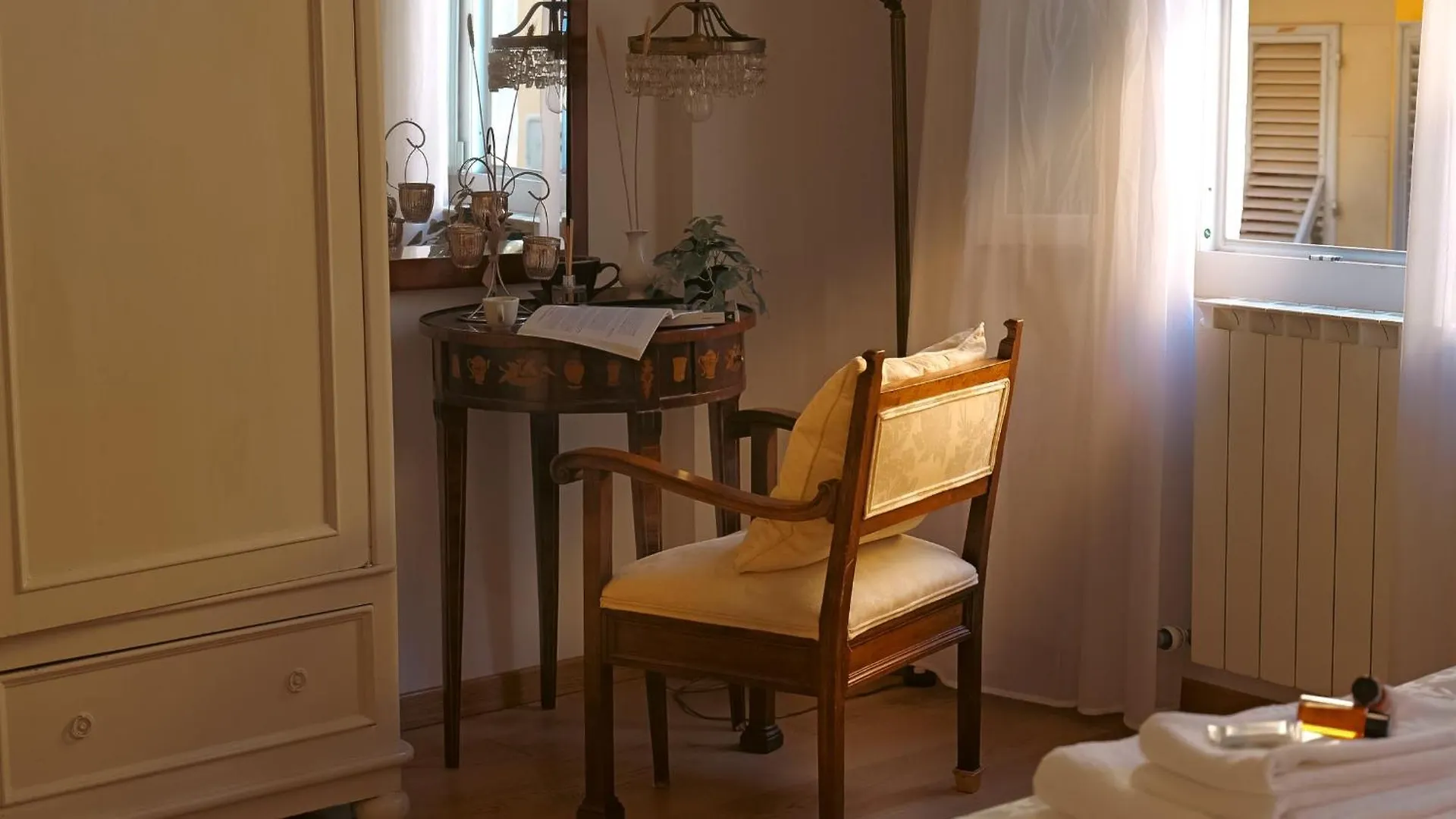 Amorino Vintage Apartment Florence